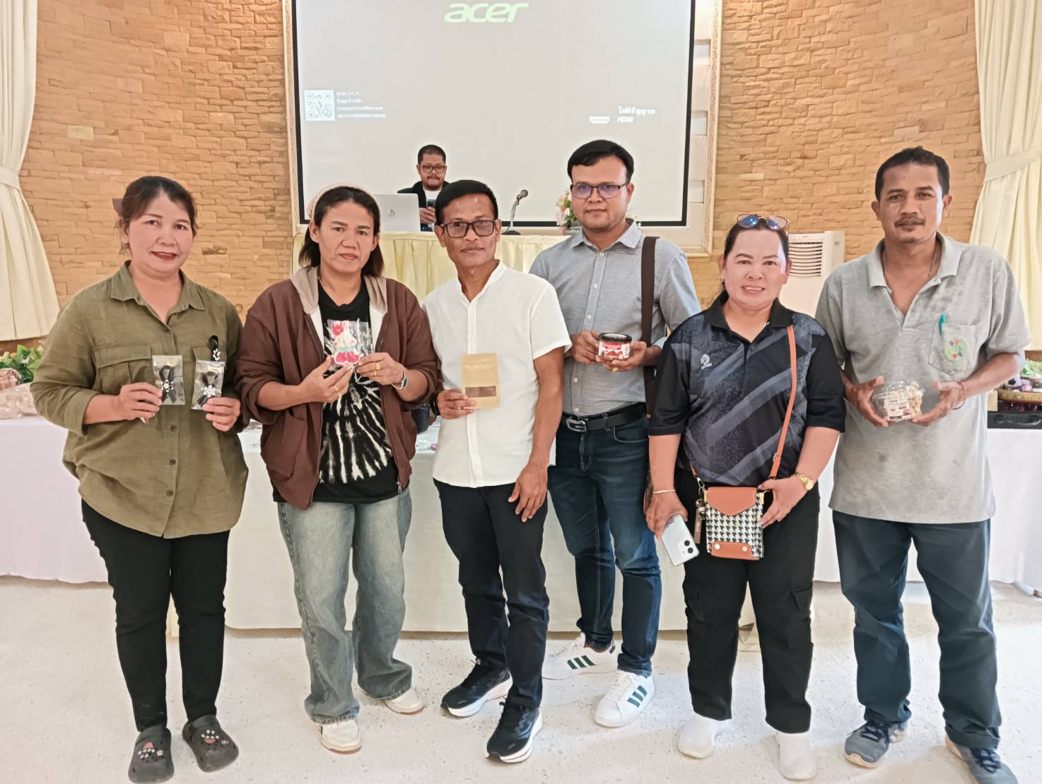 🏠 พช.เขาชัยสน ร่วมโครงการพัฒนาศักยภาพผู้ประกอบการสู่ยุคดิจิทัล เสริมทักษะการตลาดออนไลน์และเพิ่มขีดความสามารถทางธุรกิจ🏠