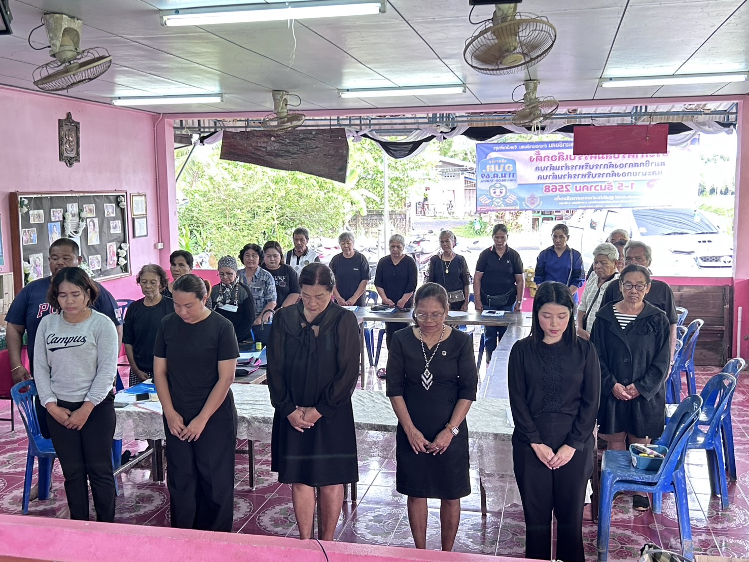 ⛰️พช.เขาชัยสน ดำเนินโครงการป้องกันและแก้ไขปัญหายาเสพติด โดยกองทุนแม่ของแผ่นดิน กิจกรรมพัฒนาศักยภาพคณะกรรมการหมู่บ้านต้นกล้ากองทุนแม่ของแผ่นดิน 