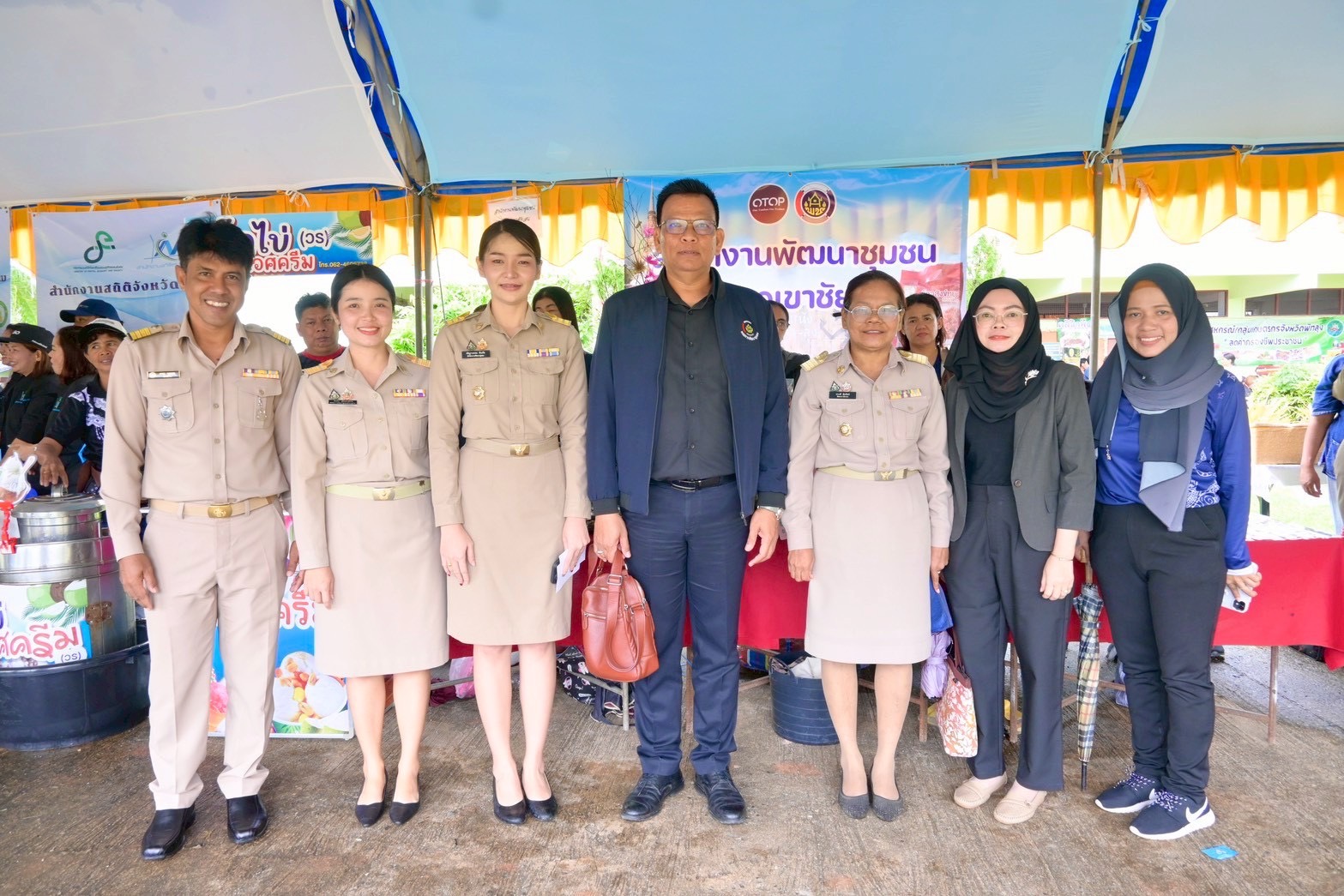 💓พช.เขาชัยสน ร่วมกิจกรรม โครงการ "หน่วยบำบัดทุกข์ บำรุงสุข สร้างรอยยิ้มให้ประชาชน" จังหวัดพัทลุง